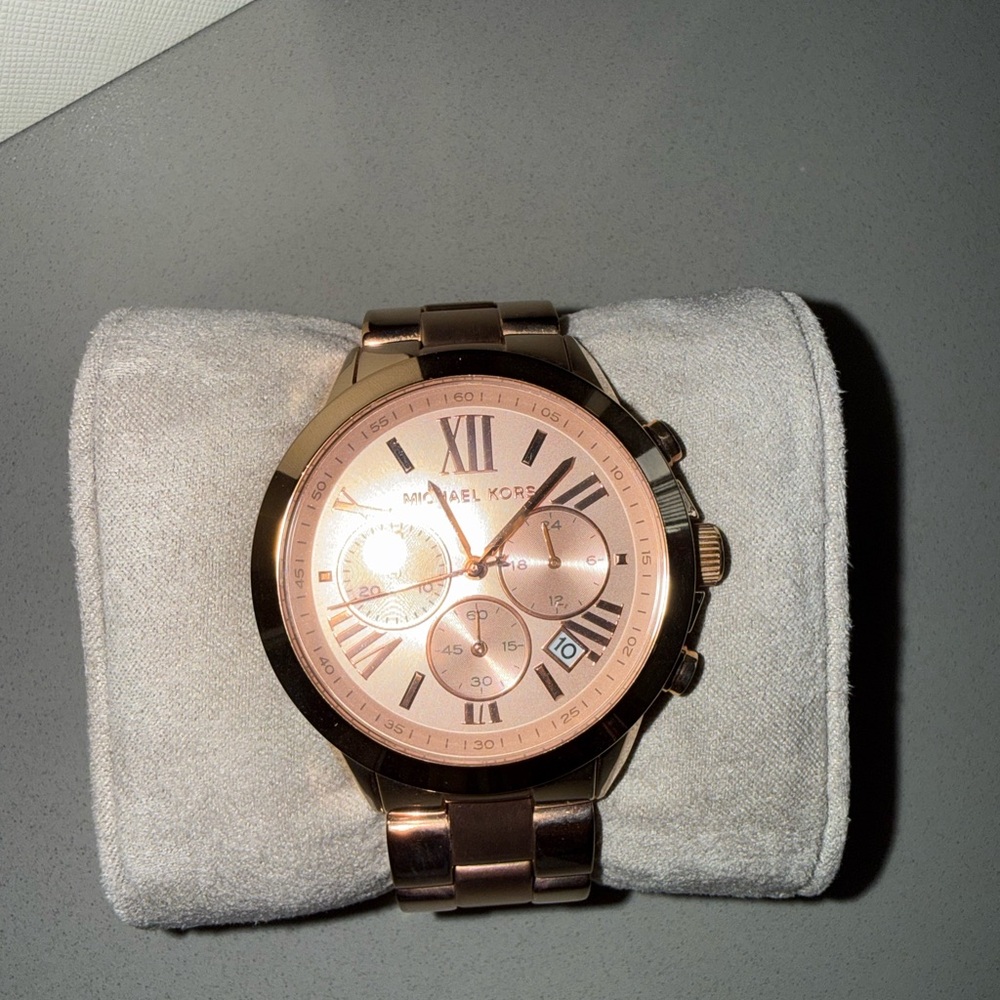 Michael Kors Runway Chronograph in rose gold